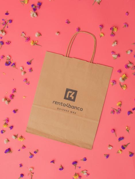 Bolsas de papel con logo impreso